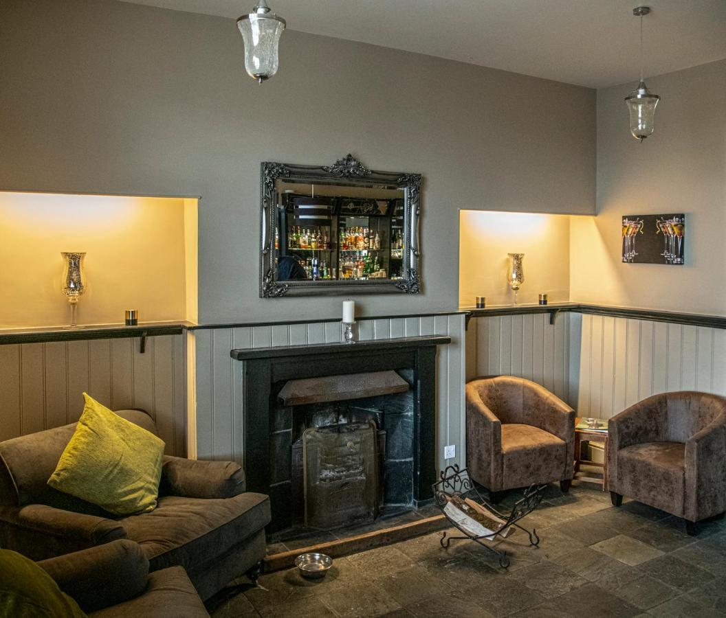 The Kings Head House Bed & Breakfast Stonehouse  Exterior photo